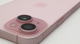 Fair
													Apple iPhone 15 - Unlocked, Pink, 128 GB, A2846, photo 4 of 6