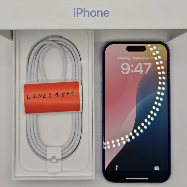 Apple iPhone 16 - Unlocked, 128 GB, Ultramarine, A3081