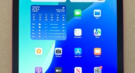 Mint
													Apple iPad 11th Gen - Unlocked, Pink, 512 GB, A3355, photo 1 of 9