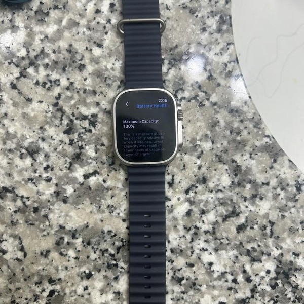 Apple Watch Ultra 2 49mm - Unlocked, Natural, A2986