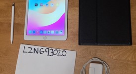 Good
													Apple iPad 6th Gen - T-Mobile, Gold, 32 GB, A1954, photo 2 of 9