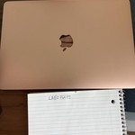 Good MacBook Air 2020 - 13 inch - 512 GB, Gold, 8 GB, Apple M1