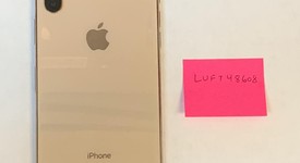Good
													Apple iPhone Xs Max - Unlocked, Gold, 64 GB, A1921, photo 5 of 8