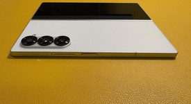 Good
													Samsung Galaxy Z Fold6 - Unlocked, White, 512 GB, 12 GB, SM-F956U1, photo 2 of 12