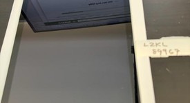 Mint
													Apple iPad 10th Gen - Unlocked, Silver, 64 GB, A2757, photo 3 of 6