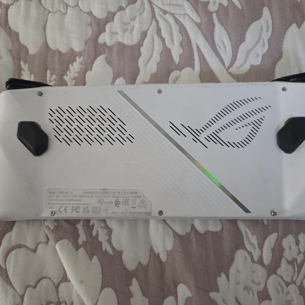 Asus ROG Ally 7 inch - 512 GB, White, 16 GB, AMD Ryzen Z1 Extreme, Ryzen Z1 Extreme