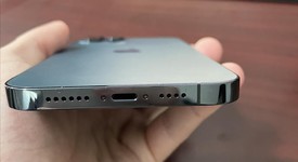 Good
													Apple iPhone 12 Pro Max - Unlocked, Pacific Blue, 512 GB, A2342, photo 3 of 9