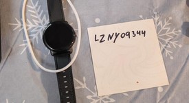 Mint
													Google Pixel Watch - Unlocked, Black, LTE, photo 3 of 4