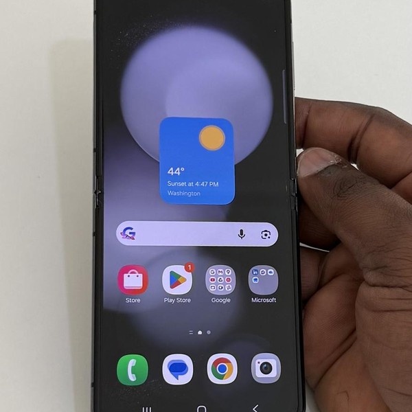 Samsung Galaxy Z Flip5 - T-Mobile, 256 GB, Graphite, 8 GB, SM-F731U