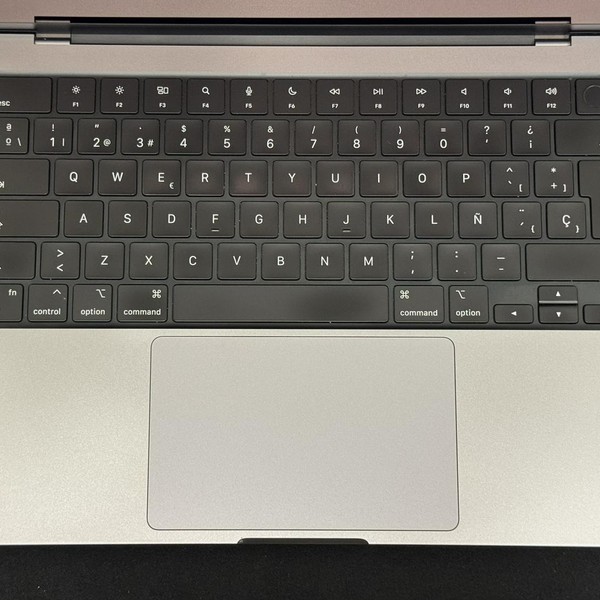 MacBook Pro 2023 - 14 inch - 1 TB, Gray, 16 GB, Apple M2 Pro 10-core