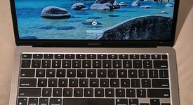 Fair
													MacBook Air 2020 - 13" - Apple M1, Gray, 256 GB, 8 GB, photo 1 of 10