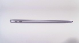 Good
													MacBook Air 2020 - 13" - Apple M1, Gray, 256 GB, 16 GB, photo 1 of 11