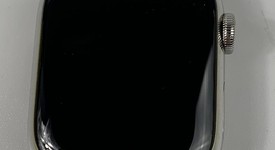 Fair
													Apple Watch Series 7 41mm - Unlocked, Silver, A2475 - Cellular, Stainless, photo 2 of 7