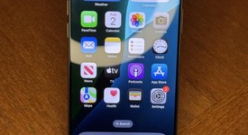 Mint
													Apple iPhone 16 Pro - Unlocked, Desert, 256 GB, A3083, photo 2 of 8