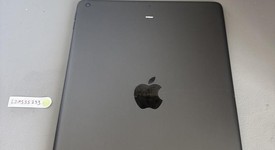 Fair
													Apple iPad 9th Gen - Wi-Fi, Gray, 64 GB, A2602, photo 4 of 6