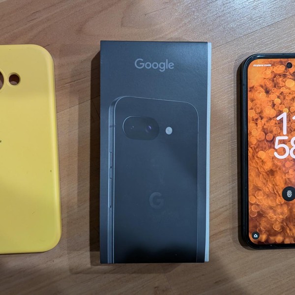 Google Pixel 9a - Unlocked, 256 GB, Obsidian, 8 GB