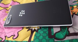 Mint
													Blackberry Key2 - Unlocked, Silver, 128 GB, BBF100-2, photo 3 of 18