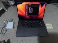 MacBook Pro 2023 - 16"