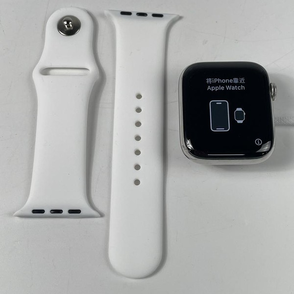 Apple Watch Series 6 44mm - Unlocked, Silver, A2294 - Cellular, Stainless Steel