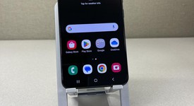 Mint
													Samsung Galaxy S22 - Unlocked, Graphite, 256 GB, 8 GB, SM-S901U1, photo 1 of 9