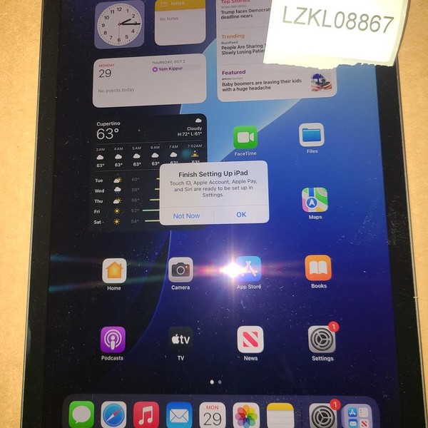 Apple iPad Air 4th Gen - Wi-Fi, 64 GB, Gray, A2316