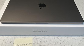 Mint
													MacBook Air 2024 (M3) - 15" - Apple M3, Gray, 512 GB, 24 GB, 10-core GPU, photo 1 of 11