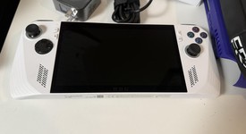 Good
													Asus ROG Ally 7" - Z1 Extreme, White, 512 GB, 16 GB, Ryzen Z1 Extreme, photo 6 of 6
