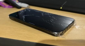 Mint
													Apple iPhone 15 Pro - Unlocked, Black, 1 TB, A2848, photo 5 of 13