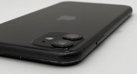 Fair
													Apple iPhone 11 - Unlocked, Black, 64 GB, A2111, photo 4 of 9
