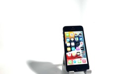 Good
													Apple iPhone SE 1st Gen 2016 - Unlocked, Grey, 64 GB, A1662, photo 1 of 7