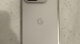 Mint
													Google Pixel 9 Pro Fold - Unlocked, Porcelain, 512 GB, GGH2X, photo 1 of 9