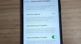 Fair
													Apple iPhone SE 3rd Gen 2022 - Unlocked, Midnight, 64 GB, A2595, photo 1 of 15