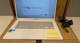 Mint
													ASUS Chromebook Plus CX3402 14" - I5, Pearl White, 128 GB, 8 GB, photo 1 of 6