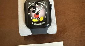 Good
													Apple Watch SE 2nd Gen 40mm - Midnight, A2722 - GPS, Aluminum, photo 3 of 15