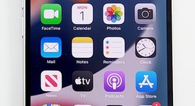 Good
													Apple iPhone 13 - AT&T, Starlight, 128 GB, A2482, photo 1 of 1