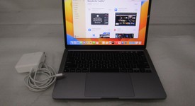 Good
													MacBook Pro 2020 - 13" - Apple M1, Gray, 256 GB, 8 GB, photo 1 of 12