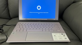 Mint
													Asus Zenbook, photo 2 of 12