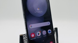 Mint
													Samsung Galaxy Z Flip5 - Unlocked Non-US, Graphite, 256 GB, 8 GB, SM-F731B, photo 1 of 8