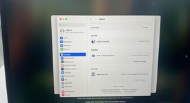 Fair
													MacBook Pro 2018 (With Touch Bar) - 13" - I7, Silver, 512 GB, 16 GB, photo 3 of 10