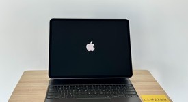 Mint
													Apple iPad Pro 12.9" 6th Gen 2022 - Wi-Fi, Gray, 128 GB, photo 2 of 24