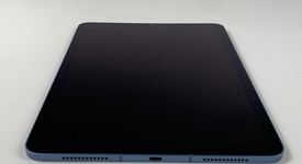 Good
													Apple iPad Air 5th Gen - Unlocked, Blue, 256 GB, A2589, photo 5 of 7