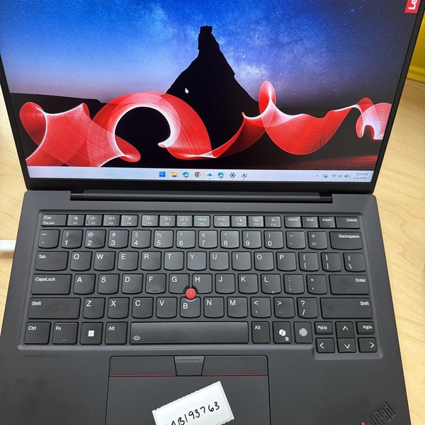 Lenovo ThinkPad X1 Carbon (13th Gen) - 1 TB, Black, 32 GB, Intel Core Ultra 7, Aura