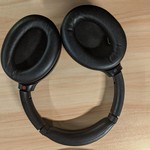 Used Sony WH-1000XM4 - Black