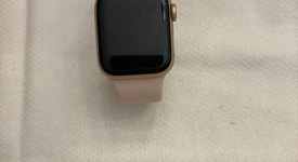 Good
													Apple Watch Series 6 40mm - Gold, A2291 - GPS, Aluminum, photo 3 of 16