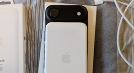 Mint
													Apple iPhone Air - Unlocked, Space Black, 256 GB, A3260, photo 2 of 8