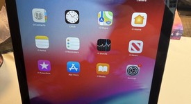 Good
													Apple iPad Air - Unlocked, Gray, 16 GB, photo 2 of 6