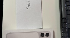 New
													Apple iPhone 17 Pro Max - Verizon, Silver, 256 GB, A3257, photo 2 of 3