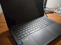 Asus Vivobook Laptop