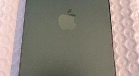 Good
													Apple iPhone 13 Pro Max - Unlocked, Green, 128 GB, A2484, photo 4 of 11