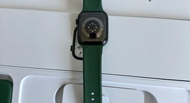 Mint
													Apple Watch Series 7 45mm - Unlocked, Green, A2477 - Cellular, Aluminum, photo 4 of 6